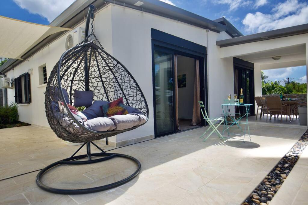 Villa Du Beau Vallon 2 Jacuzzi Privatif Et Piscine Chauffee Partagee Saint Benoit Exterior photo