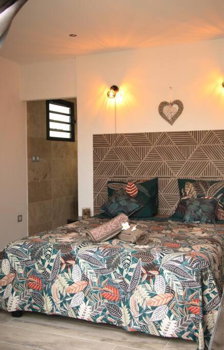 Villa Du Beau Vallon 2 Jacuzzi Privatif Et Piscine Chauffee Partagee Saint Benoit Exterior photo